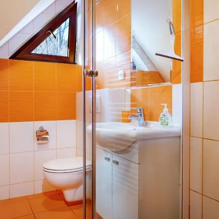 Josta - 4 Spalne - 3 Kupelne - Kryty Altanok - Skibus Zastavka - Wifi Hébergement de vacances *